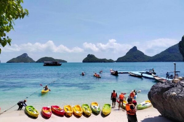 Angthong National Marine Park Tour