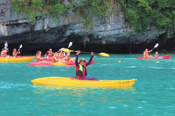 Angthong National Marine Park by Speed Boat